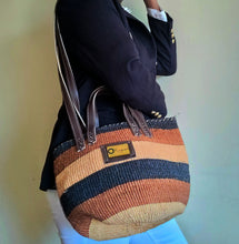 Zuhura Classic Okapu Kiondo Bag