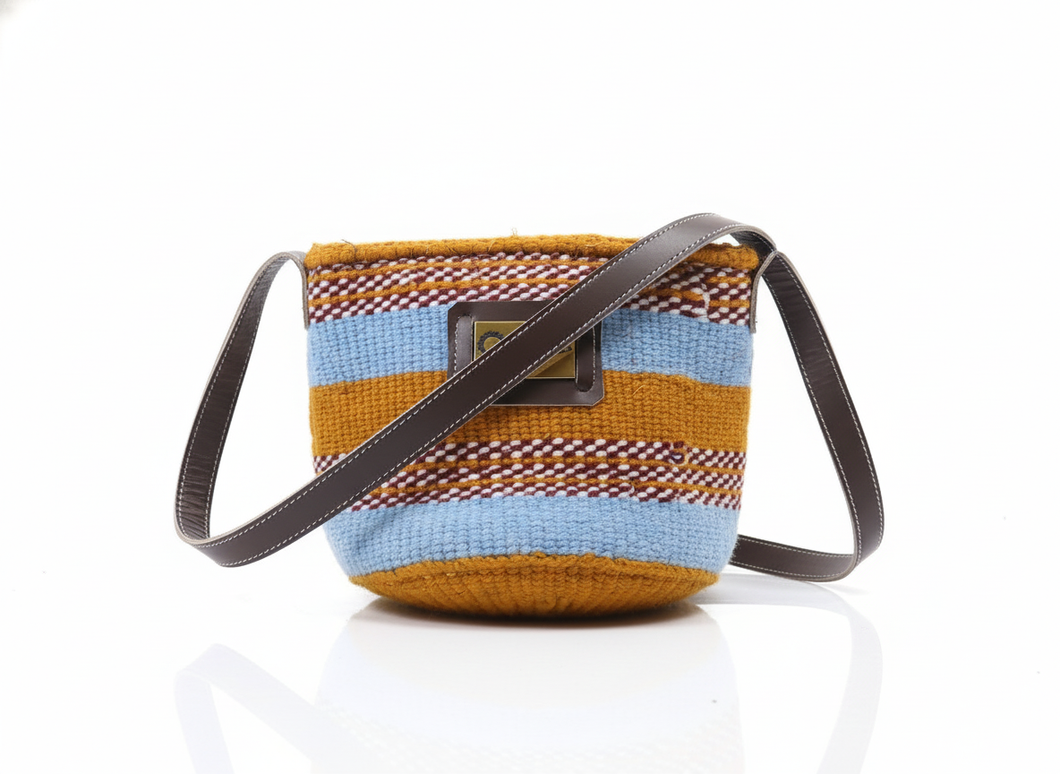 Ana Okapu Sling - Blue